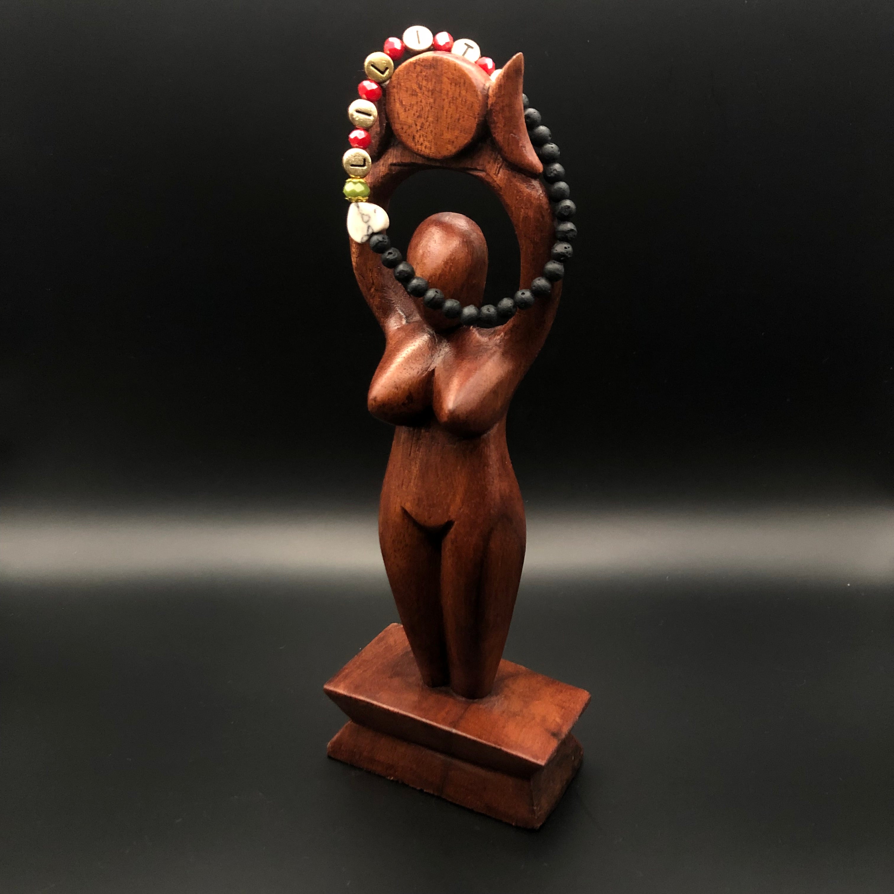 Armband „Lilith“ mit Lavastein